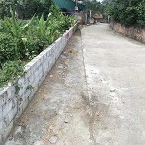 Bán mảnh đất thôn Linh Sơn, Bình Yên giá hơn 600tr xíu